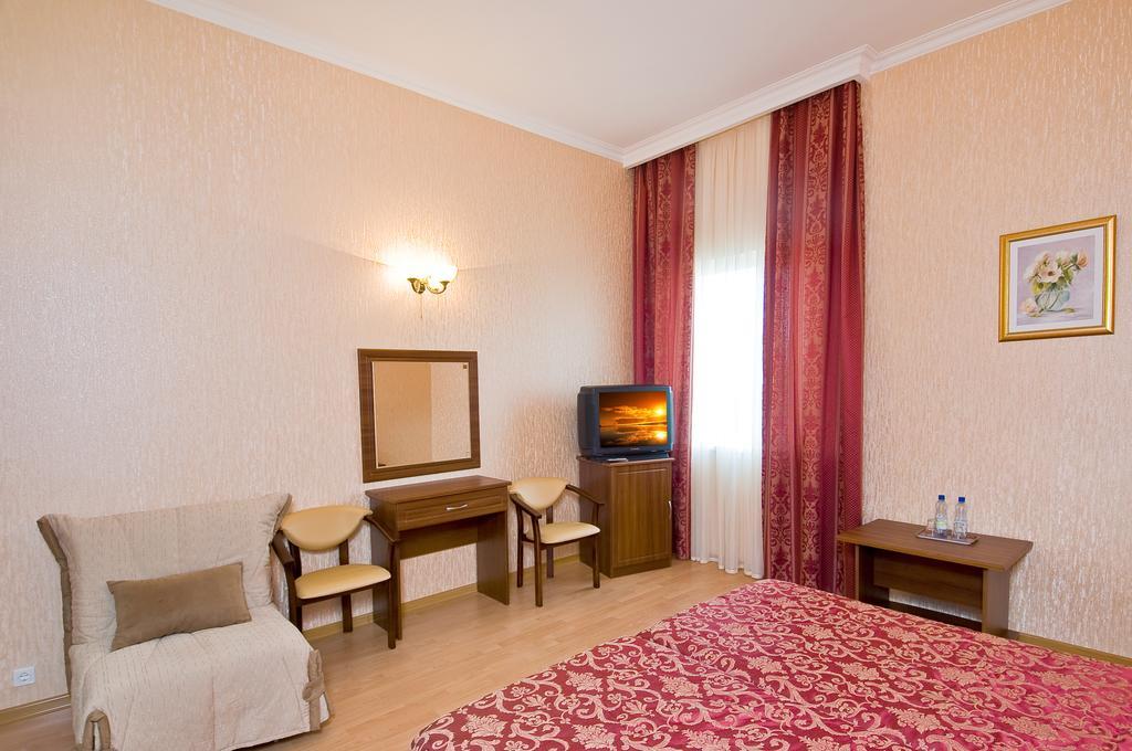 Vizit Hotel Krasnodar Habitación foto